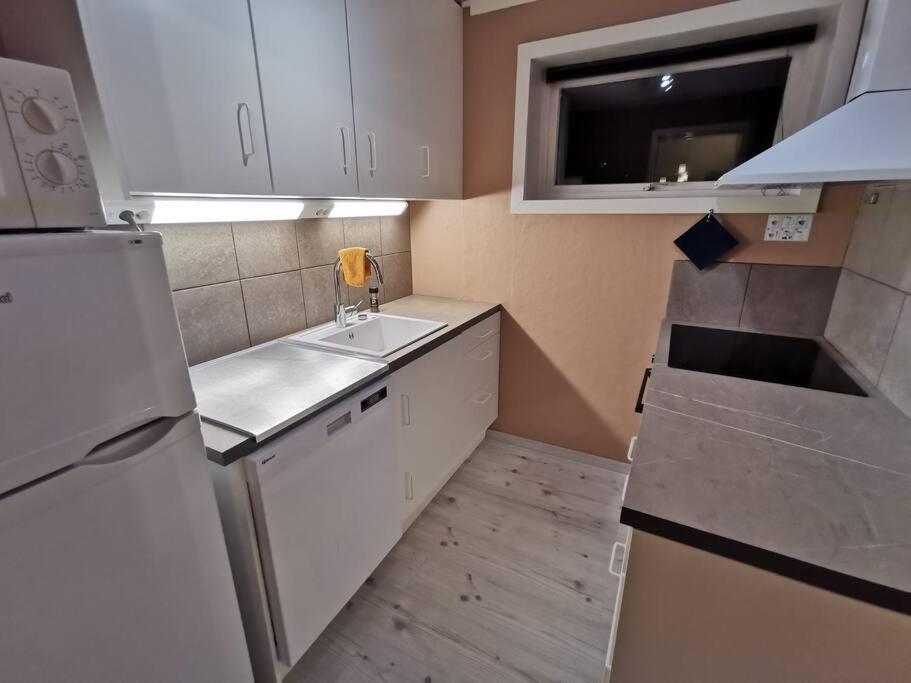 Spacious Apartment On Kvaloya Kvaloysletta Exterior foto